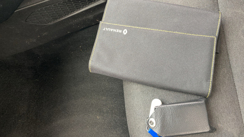 Renault Clio 1.0 TCe 90 Iconic 5dr Petrol Hatchback